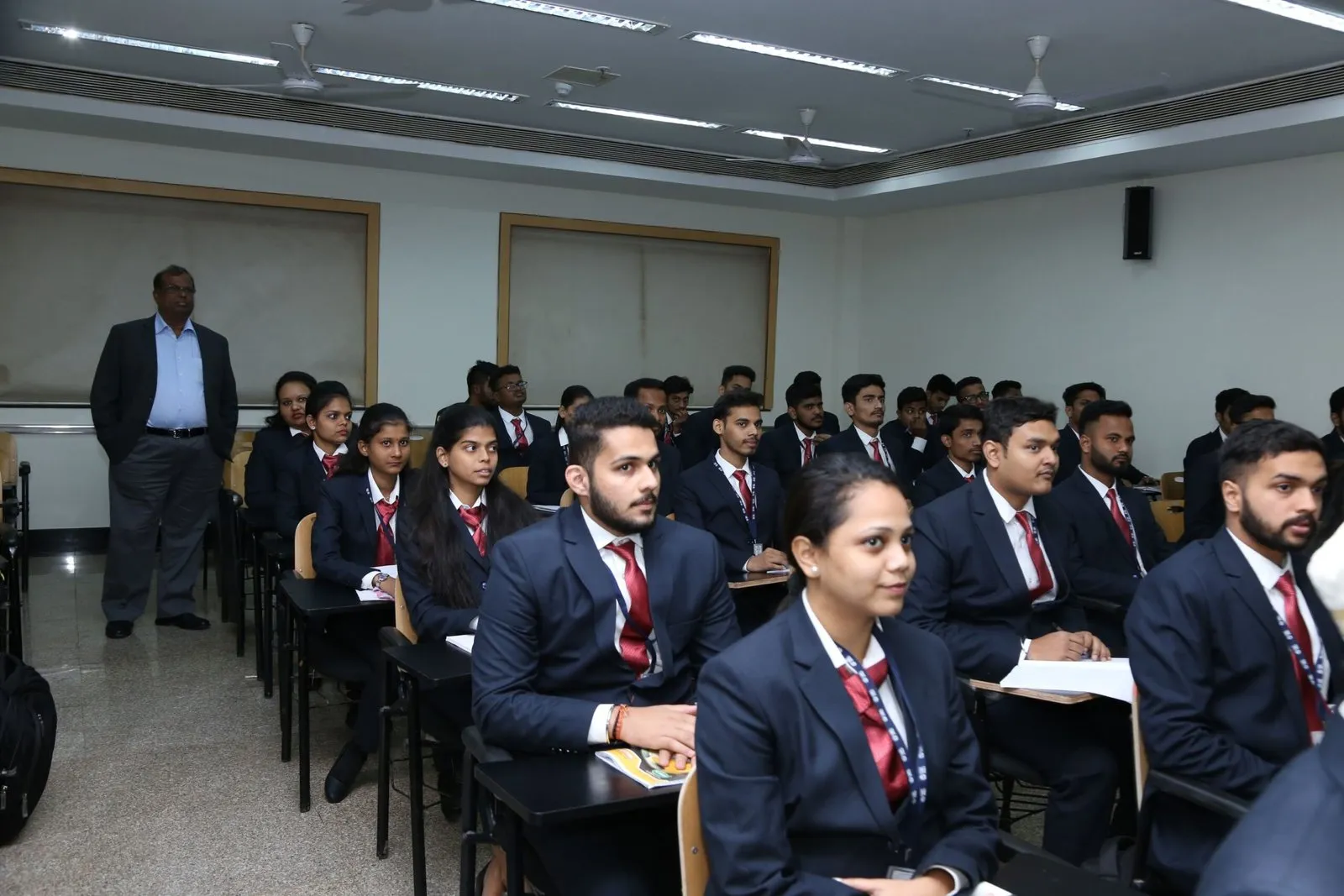 SRBS Management Institute Degree College in Bandra, Mumbai