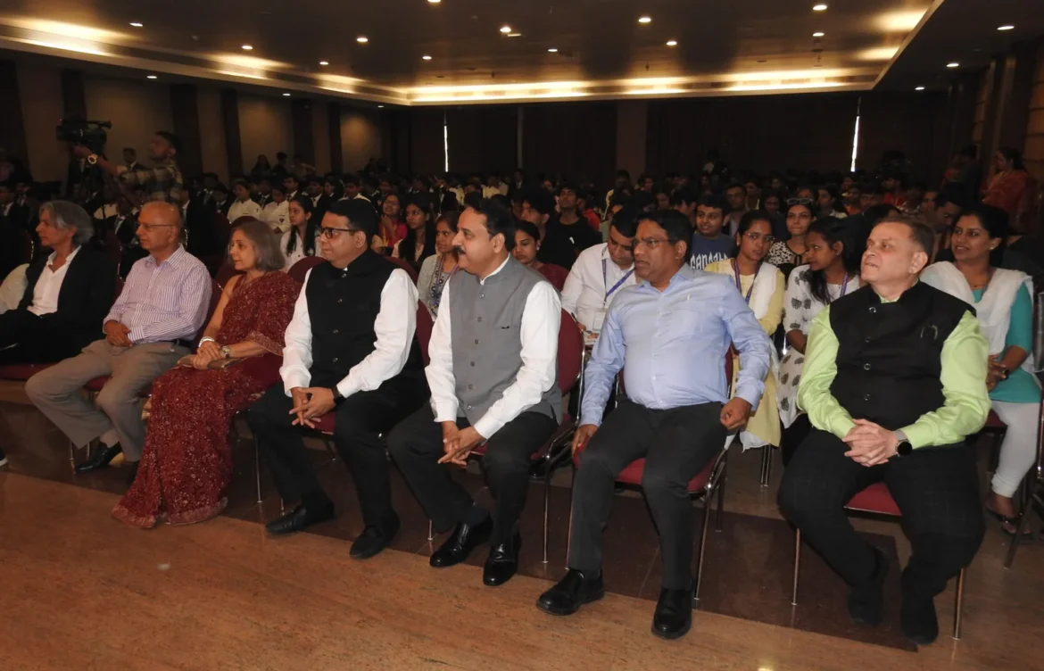 Workplace etiquette is key element of professional growth