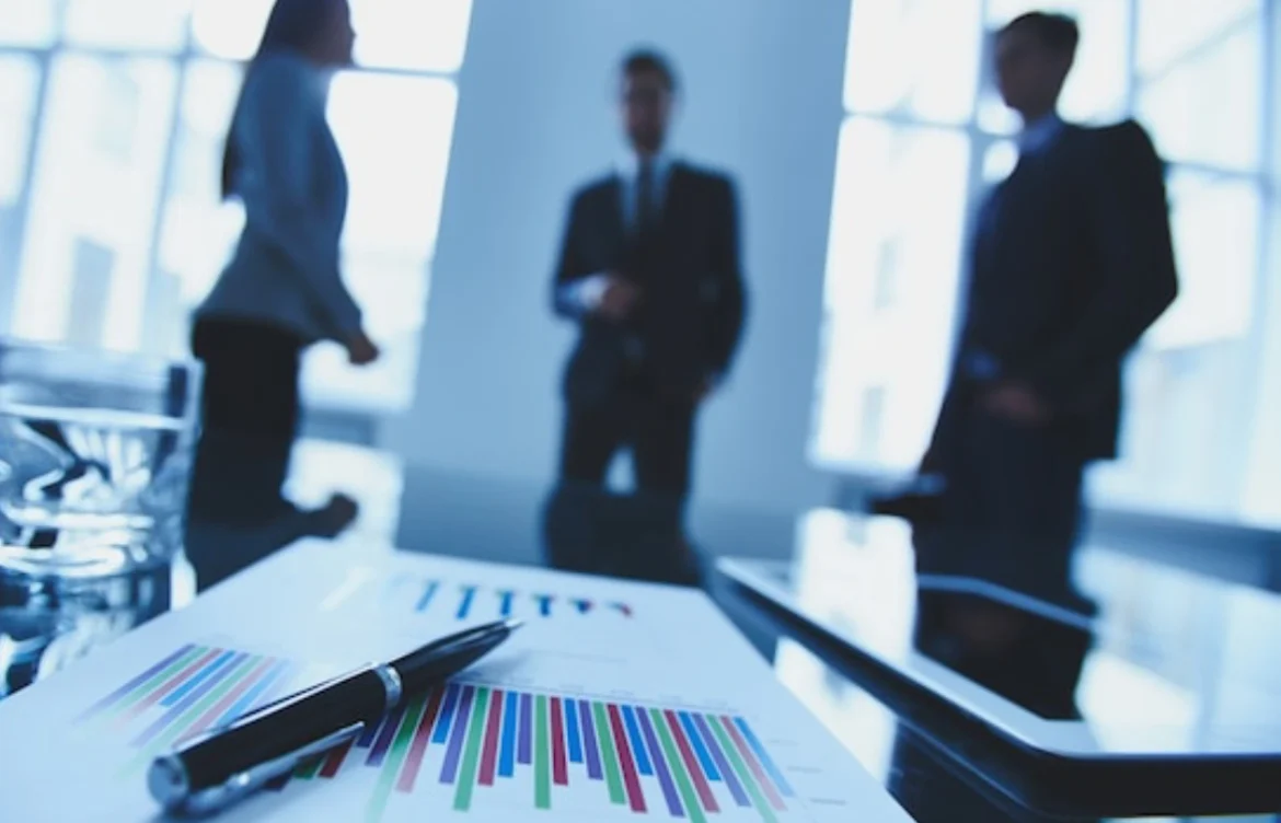 Business Management: The Ultimate Guide to a Successful Career