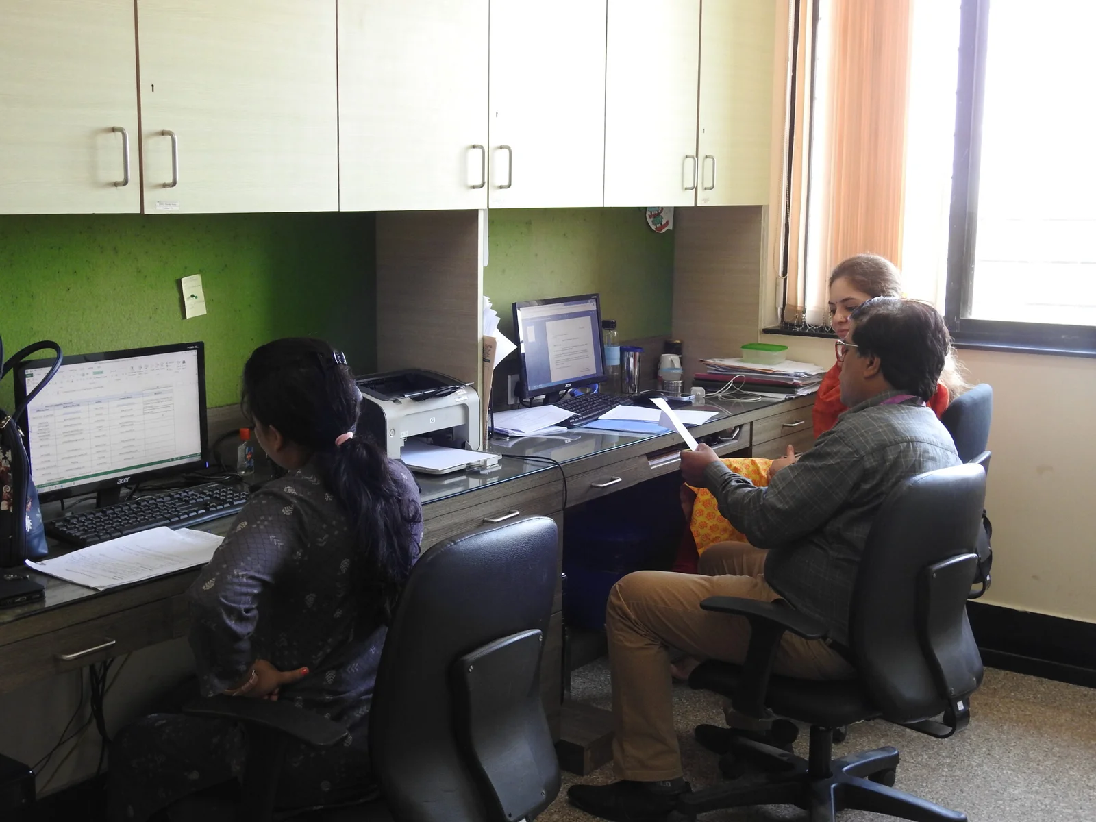 Office Staff Desk SRBS